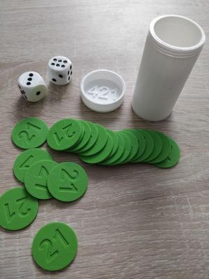 421 kit :  box, token and dice