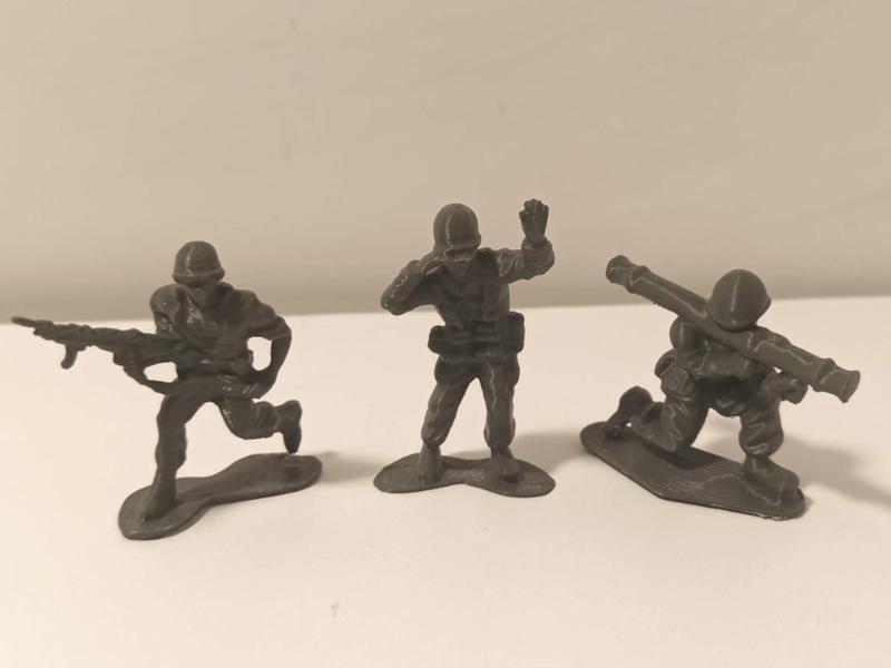 Toy soldiers (part2): Bazooka, Gunner, Watcher