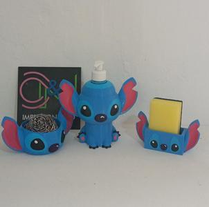 SQUARE AND ROUND STITCH SPONGE HOLDER
