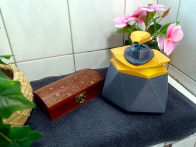 Refillable Modern Soap Dispenser - Nachfüllbarer Moderner Seifenspender