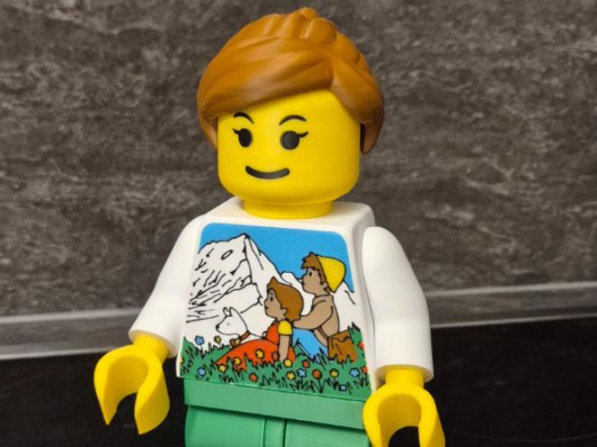 Brick Man/Woman with Heidi T-shirt 20cm