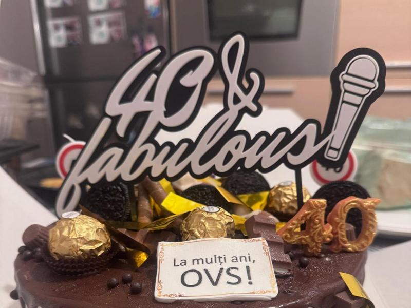 40 years old cake topper