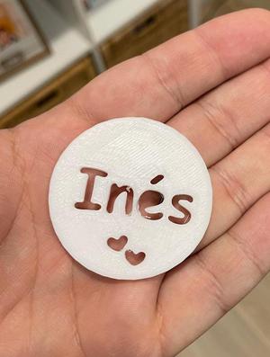 Plaque with name Inés