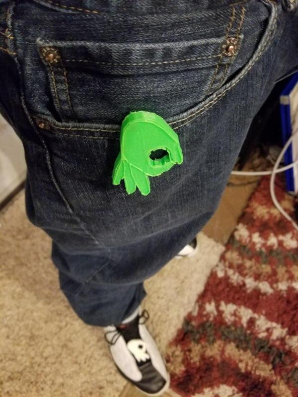 OK Hand Sign / Ballgazer game piece