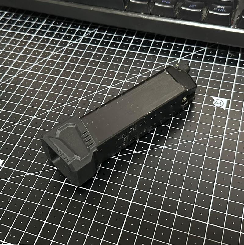 Airsoft WE/AAP Glock Mag Bumper base plate