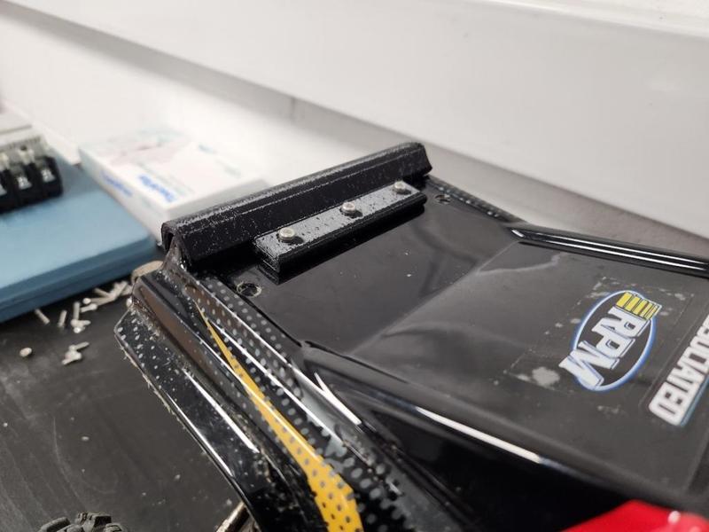 Team Associated Rival MT10 V2 - Spoiler Skid Guard