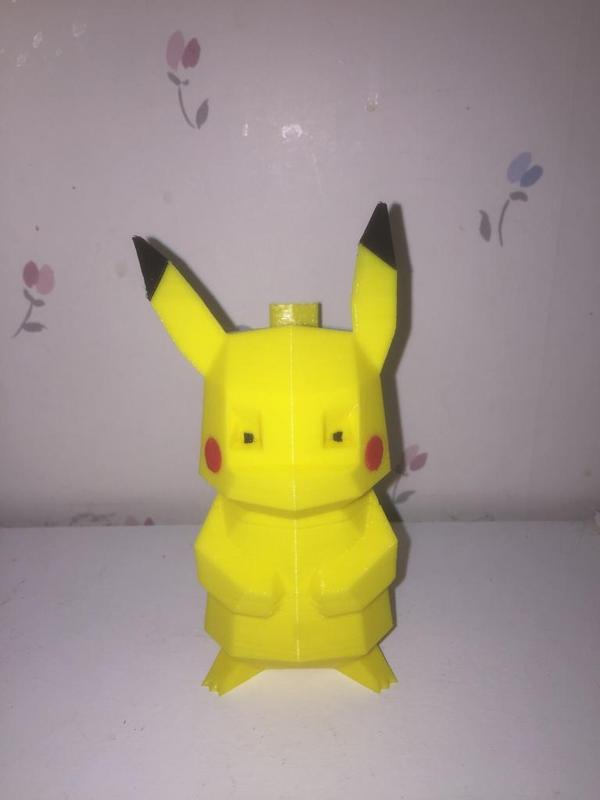 4-Color Low-Poly Pikachu
