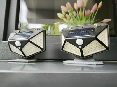 LED sentry stand