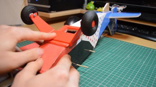 rc FreedomFox landing gear