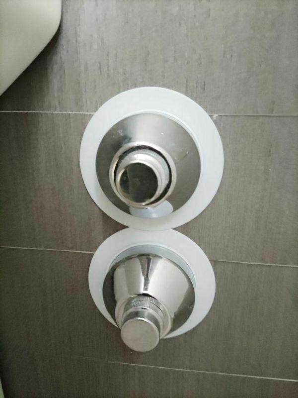 Coperture per rubinetti bagno