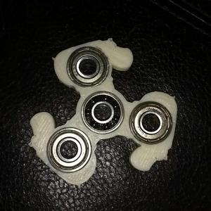 Tri Spinner Hippopotamus Style