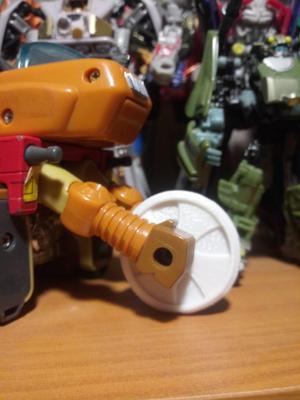 transformers g1 wreckgar wheel replacement