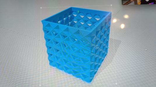 Garbage bin