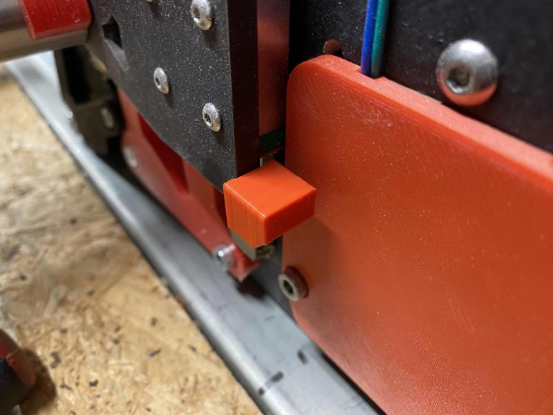LowRider 3 CNC - Mod - boot tips on protrusions on XZ plates for "bladeless" Z homing (v1.0)