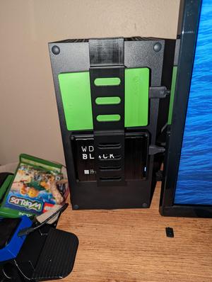 Xbox Series X HDD Holder Remix. holds a 2tb hdd and a 5tb hdd