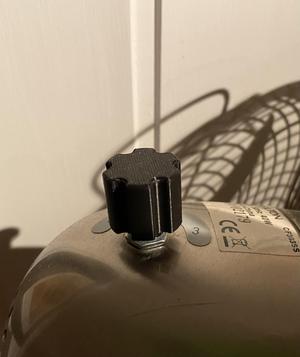 Turning knob
