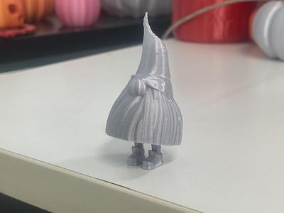 Gnome with shoes (print in place)