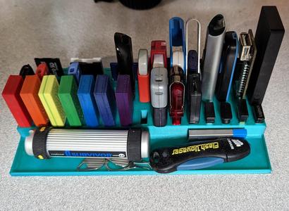 USB holder for wider drives