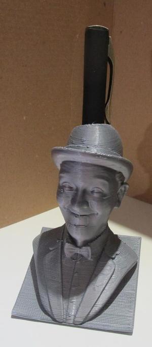 Stan Laurel penholder