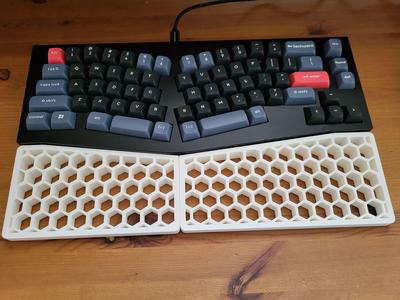 keychron Q8 (alice layout) wrist rest