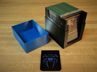Commander Deck Box with Symbol Insert (MTG)
