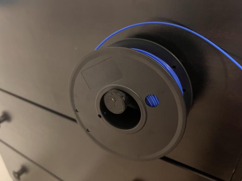 Cabinet knob spoolholder