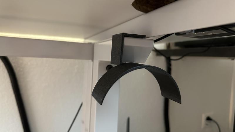 Headphone holder table