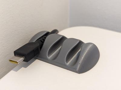 Cable holder with clamp