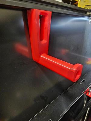 Modix Filament Hook for 2020 Enclosure Extrusion