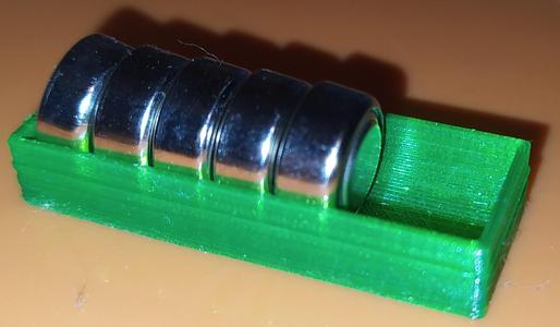LR44 battery rack