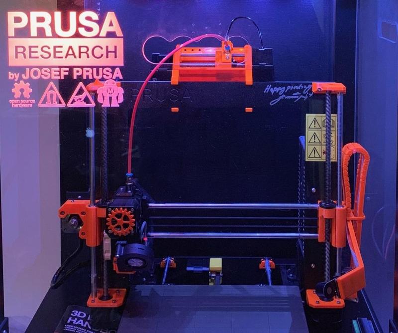 McKENZIELackEnclosure RasPiCamMount (Cable Snake)