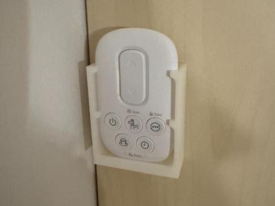Philips Air Performer Remote Holder