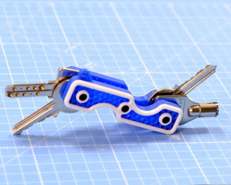 Llavero tipo Navaja Suiza