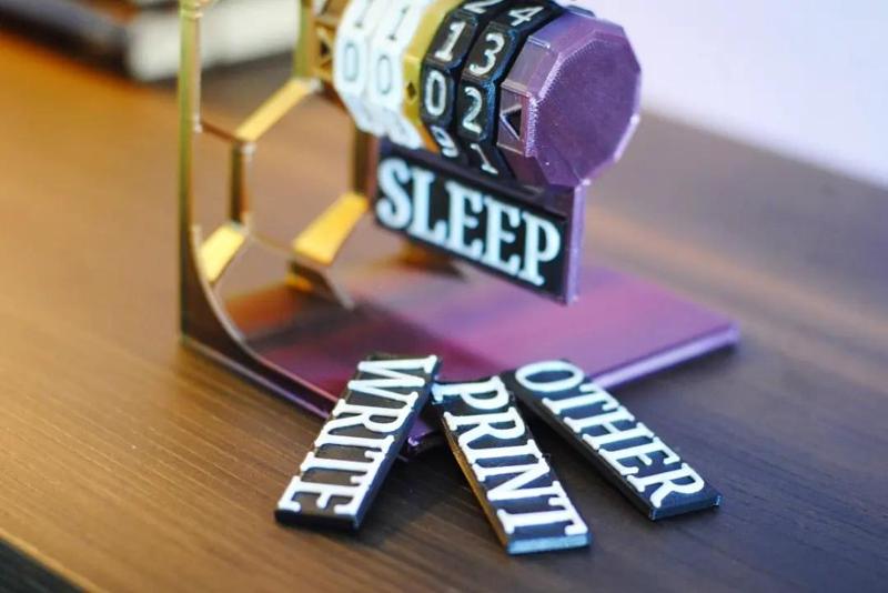 The Struggle Bookend