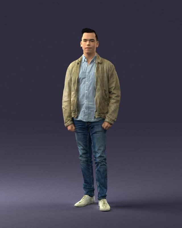 000028 Casual man 0818