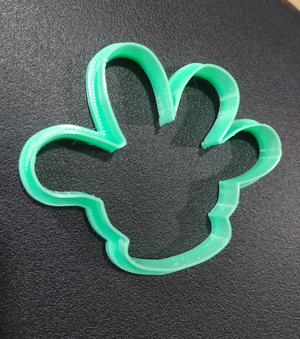 mickey mouse glove cookie cutter