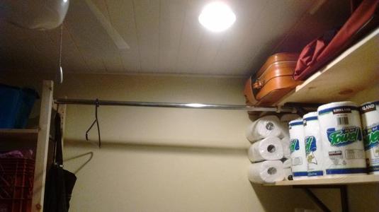 28mm Rod Hangers (IVAR Shelves)