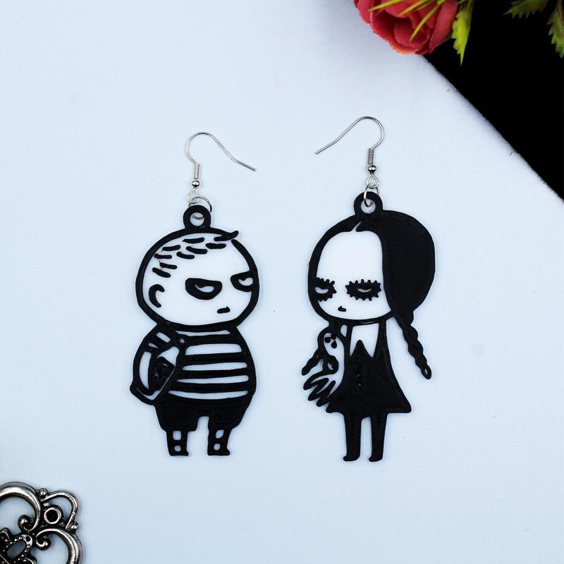 Addams Family Wednesday and Pugsley Pair Earring Modell Halloween Horror Movie Keynchain Keyring