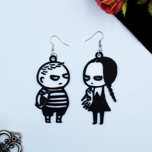 Addams Family Wednesday and Pugsley Pair Earring Modell Halloween Horror Movie Keynchain Keyring