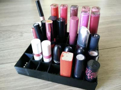 Lipstick holder