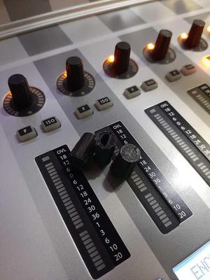 Knob SoundCraft Vi4 / Potenciometro