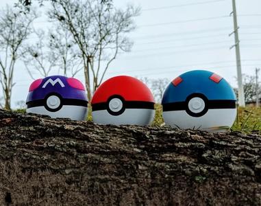 3 pokeball pokeball pokeball masterball greatball