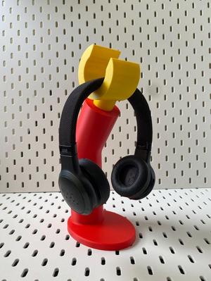 : "BrickStand" Headphone Stand: Retro Style Organization for Gamers and Music Lovers!