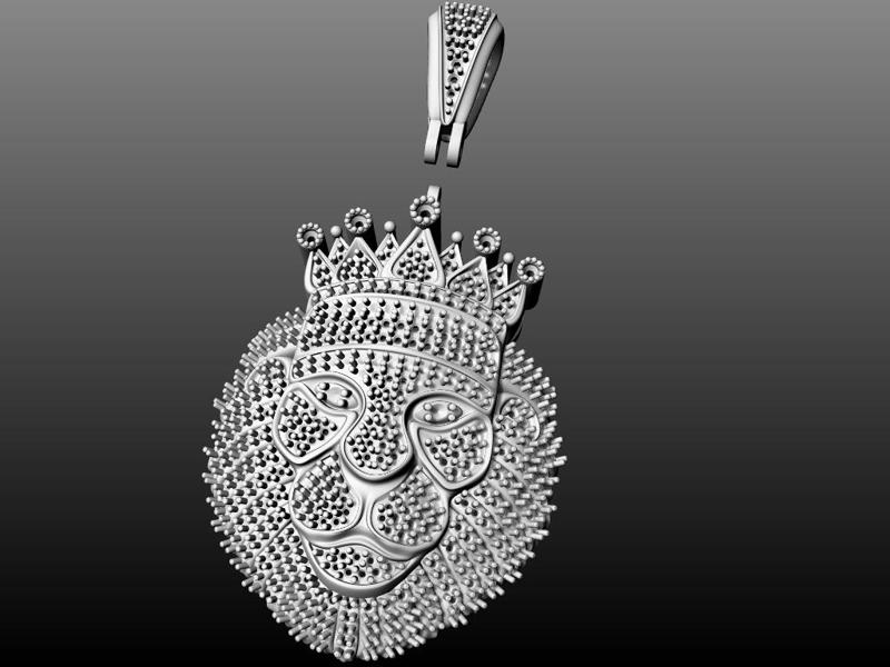 Regal Majesty Lion Pendant with Crown Luxurious