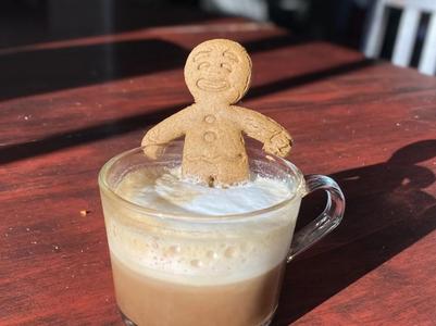 Hot Tubbing Gingerbread Man Cookie Cutter
