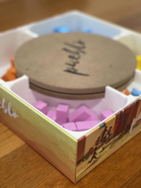 Pueblo deluxe insert