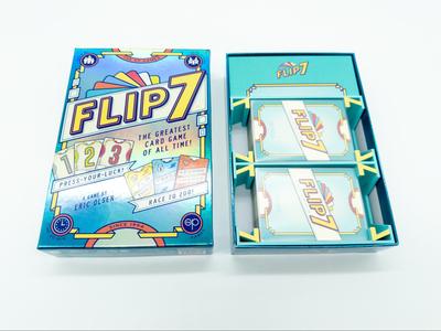 Flip 7 Insert, fits sleeved cards. Optional Lid. 