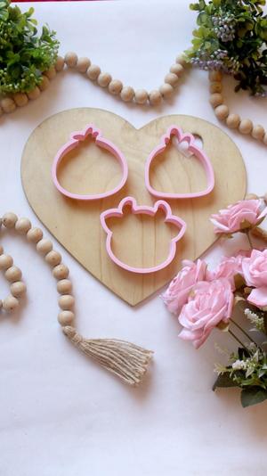 farm animals chicken duck and cow cookie cutter