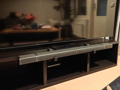 V2.0 Soundbar TV-Stand mount w/ adjustable clamp