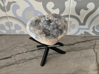 Simple Geometric Geode Stand